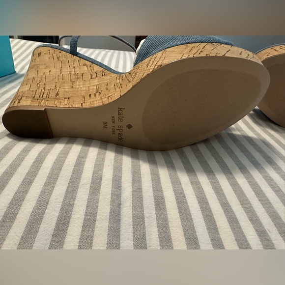 Adorable Kate Spade Janae denim blue Wedge Sandals size 9 - Picture 8 of 9
